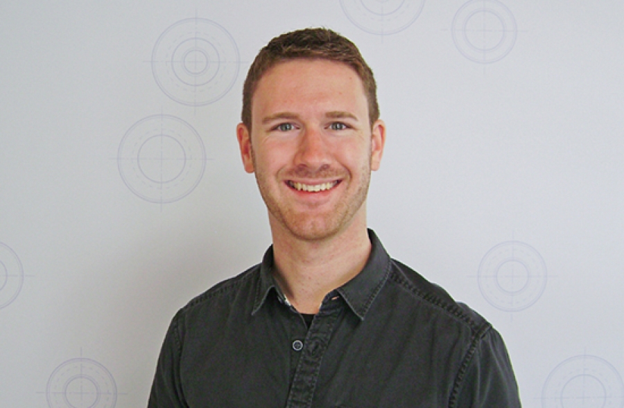 Simon Schott